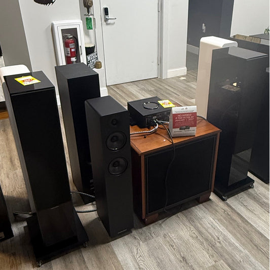 Bowers & Wilkins 703 S2 Floorstanding Speaker Pair in Black (Trade-in) - Audiolab